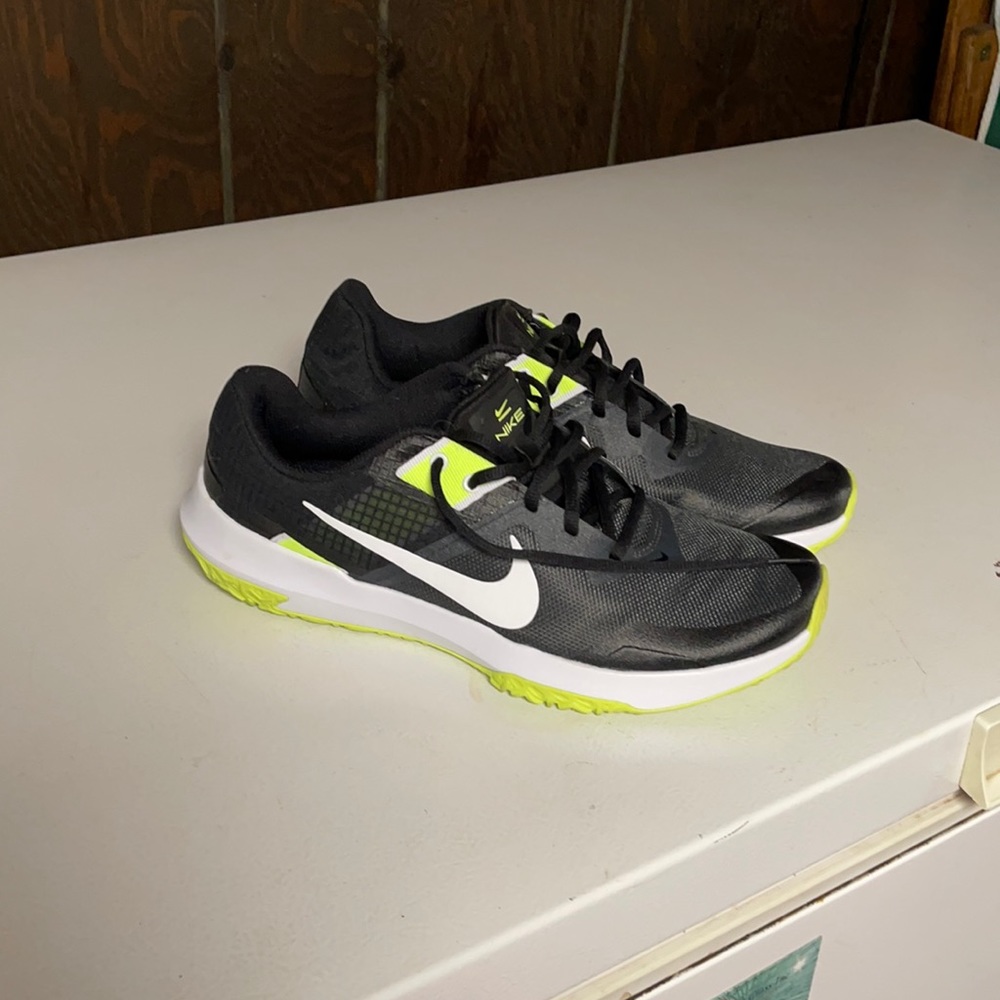 nike men's varsity compete tr 2 training shoes